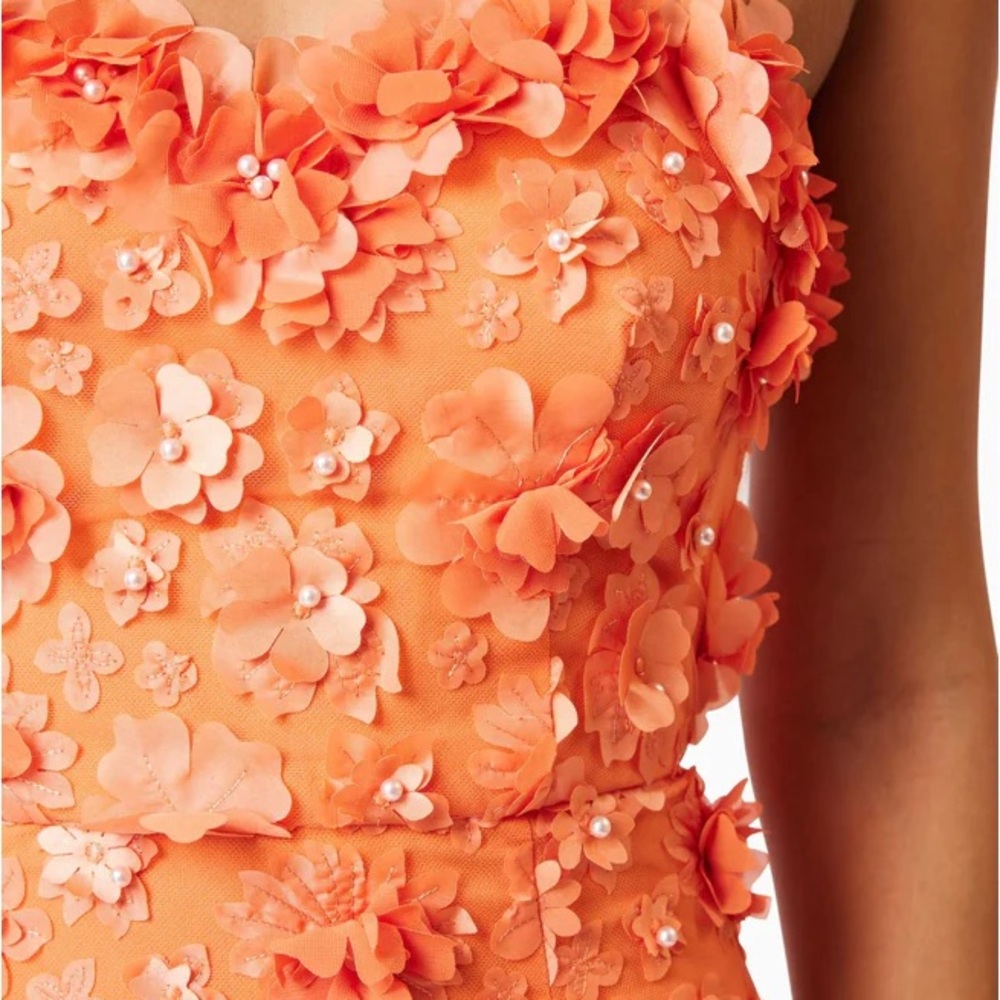 Elliatt Bluebell Midi Dress Orange Strapless - Picture 3 of 10